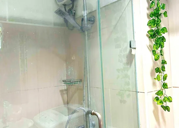 1br - Walking Distance To Moa Apartment Manila